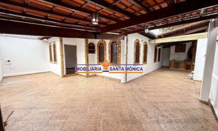 Casa com 3 quartos à venda na Santa Amélia, Belo Horizonte  por R$ 799.000