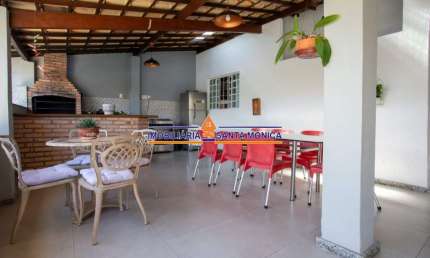 Casa com 3 quartos à venda na Santa Amélia, Belo Horizonte  por R$ 949.000
