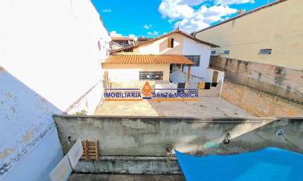 Casa com 4 quartos à venda em Letícia, Belo Horizonte  por R$ 650.000