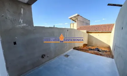 Casa com 2 quartos à venda no Jardim Leblon, Belo Horizonte  por R$ 400.000