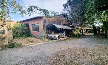 Terreno à venda em São João Batista, Belo Horizonte  por R$ 800.000