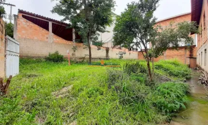 Terreno à venda na Maria Helena, Belo Horizonte  por R$ 320.000