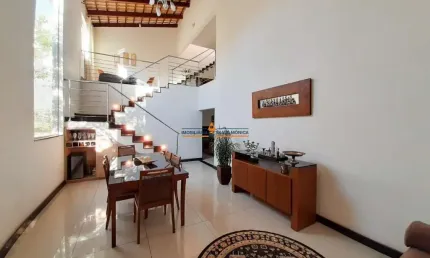 Casa com 5 quartos à venda em Copacabana, Belo Horizonte  por R$ 900.000