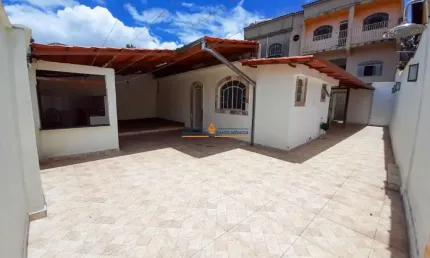 Casa com 10 quartos à venda em São João Batista, Belo Horizonte  por R$ 780.000