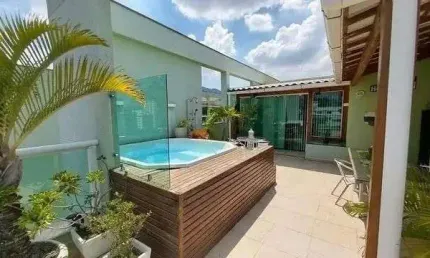Cobertura no Free, Estrada do Bananal, 2 quartos sendo 1 suíte. Próximo a 3 Rios