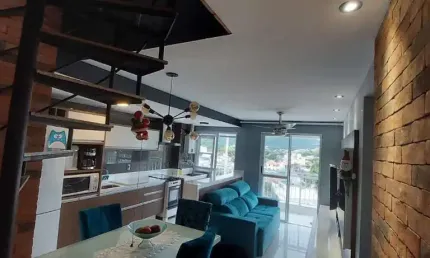 Cobertura Via Alto Mapendi, 130m, 2 quartos com suíte. 2 vagas. Lazer completo