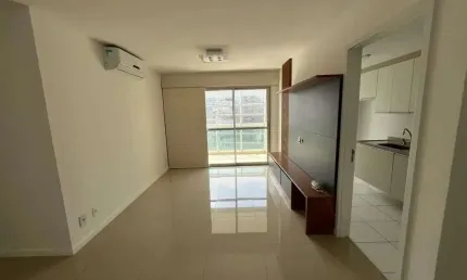 Union square home, 2 quartos sol da manhã. varandão e vaga. lazer