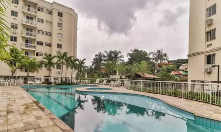 Attivita, 2 quartos com suíte e vaga. armários na cozinha e banheiros. lazer.