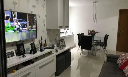 Versalles a venda, 3 quartos com 94m, suíte e 2 vagas. Lazer completo.