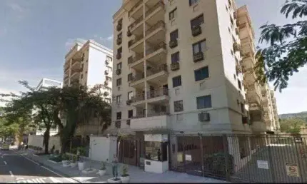 Belle Vie, 2 quartos com suíte e vaga. Móveis planejados. Sol da manhã.