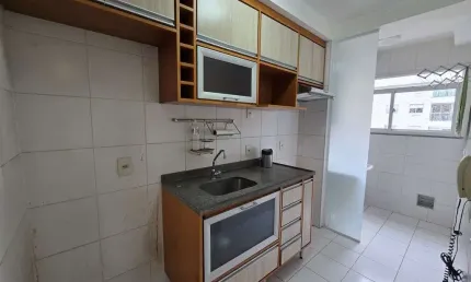 Ecoway, 2 quartos reformado e com móveis. sol da manhã. lazer completo.