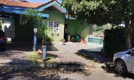 Casa com 3 dormitórios à venda, 138 m² por R$ 1.100.000,00 - Condomínio Estância Marambaia - Vinhedo/SP