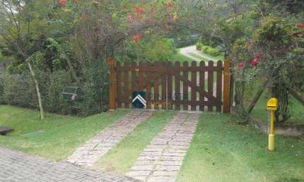 Casa com 3 dormitórios à venda, 178 m² por R$ 1.200.000 - Condomínio Santa Fé - Vinhedo/SP
