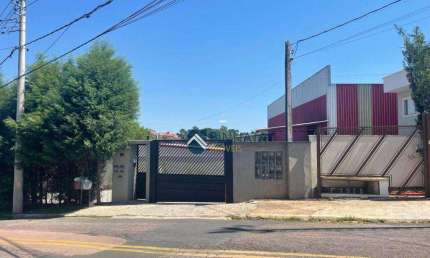 Casa com 2 dormitórios para alugar, 108 m² por R$ 3.900,00/mês - Pinheirinho - Vinhedo/SP