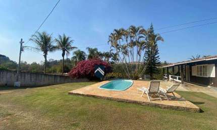Chácara com 3 dormitórios à venda, 2500 m² por R$ 1.280.000,00 - Estância das Flores - Vinhedo/SP