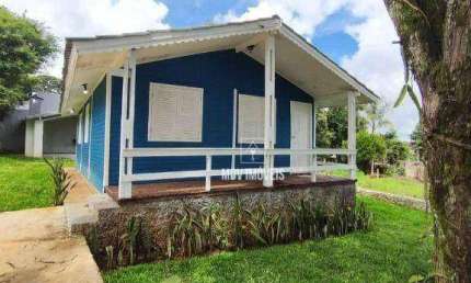 Casa de madeira 3 quartos em Lote 450 m² com churrasqueira e fogão a lenha!