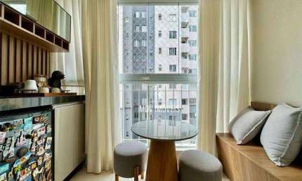 Apartamento com porteira fechada 3 quartos c/ suíte e Varanda, 75m² área interna, bairro Floramar - Belo Horizonte