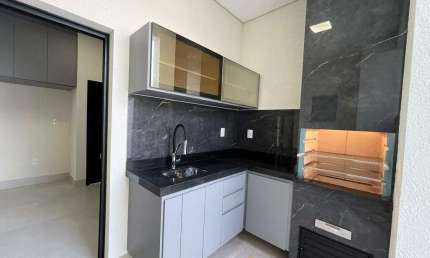 Casa com 3 quaros a venda no Condomínio Vila Ytu em Indaiatuba/SP