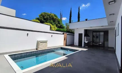Casa Térrea à Venda no Condomínio Alto de Itaici - Indaiatuba - SP