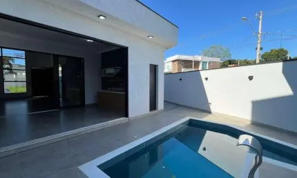 Casa com piscina e 3 suítes a venda no Condomínio Viena em Indaiatuba