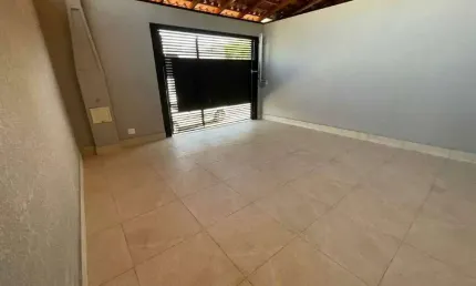Casa a venda com 2 quartos (1 suíte) no bairro Parque Residencial Sabiás - Indaiatuba