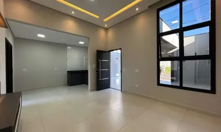 Casa Terrea novinha no Jd Bom Sucesso três dormitórios e uma suite.