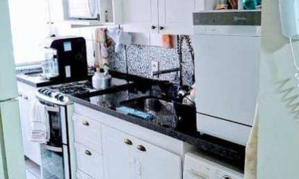 Apartamento com 2 dormitórios à venda, 47 m² por R$ 189.000,00 - Jardim Silvestre - Guarulhos/SP