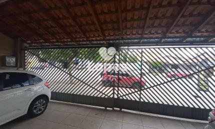 CASA COM 3 DORMITÓRIOS  E GARAGEM NA VILA INDUSTRIAL, SÃO JOSÉ DOS CAMPOS -SP