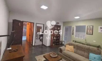 CASA À VENDA, JARDIM PARARANGABA EM SÃO JOSÉ DOS CAMPOS/SP