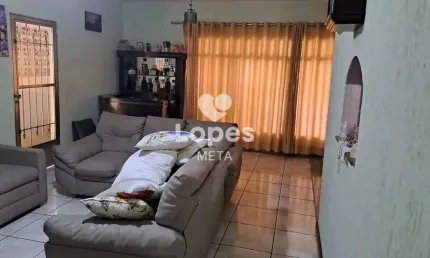 CASA À VENDA NA VILA TATETUBA EM SÃO JOSÉ DOS CAMPOS/SP