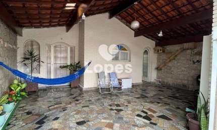 CASA À VENDA NO CONJ. RESIDENCIAL TRINTA E UM DE MARÇO | SÃO JOSÉ DOS CAMPOS/SP