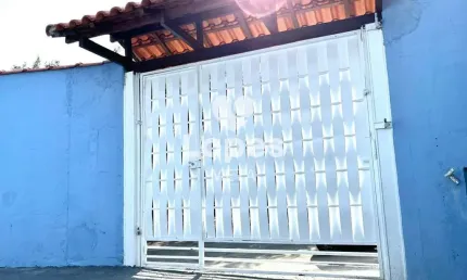 Casa Reformada à Venda no Campos São José - São José dos Campos