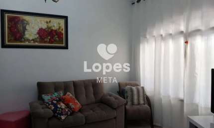 CASA À VENDA COM 177M² DE ÁREA CONSTRUÍDA EM SÃO JOSÉ DOS CAMPOS/SP