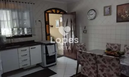 CASA Á VENDA NO BAIRRO VISTA VERDE, 3 DORMITORIOS, 3 VAGAS DE GARAGEM, SJC/SP