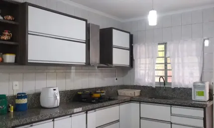 Casa com 3 quartos à venda no Jardim Del Rey, São José dos Campos 