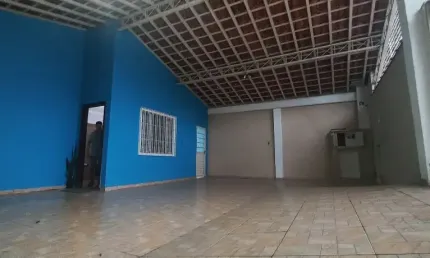 Casa lote inteiro para locação/ Palmeiras de São José