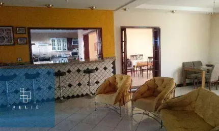Sobrado com 730m² à venda - Jardim Leocádia em Sorocaba/SP