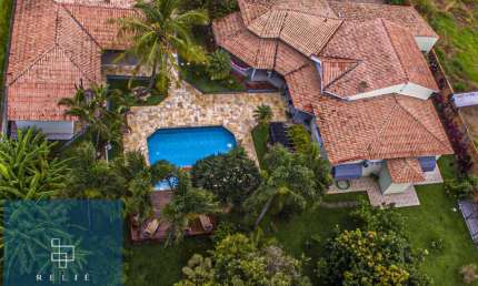 Casa com 3 suítes à venda, 621m² no Aldeia da Serrinha - Estuda Permuta