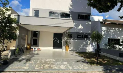 Sobrado com 5 dormitórios à venda, 268 m² por R$ 1.600.000,00 - Campos do Conde Louvre - Tremembé/SP