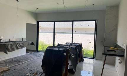 Casa com 3 dormitórios à venda, 171 m² por R$ 1.050.000,00 - Residencial OuroVille - Taubaté/SP