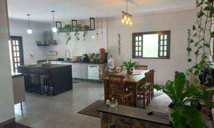 Casa com 2 dormitórios à venda, 280 m² por R$ 950.000,00 - Piracangaguá - Taubaté/SP