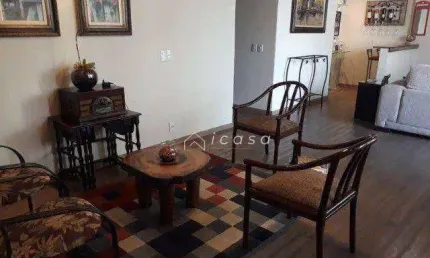 Casa com 4 dormitórios à venda, 200 m² por R$ 888.000,00 - Jardim América - São José dos Campos/SP
