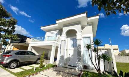 Sobrado com 3 dormitórios à venda, 230 m² por R$ 1.350.000,00 - Condomínio Terras do Vale - Caçapava/SP