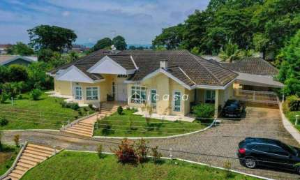 Casa com 5 dormitórios à venda, 560 m² por R$ 5.830.000,00 - Vila Galvão - Caçapava/SP