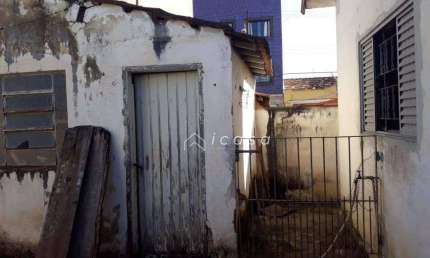 Casa com 2 dormitórios à venda, 168 m² por R$ 450.000,00 - Vila Resende - Caçapava/SP