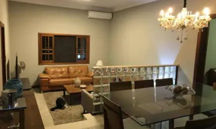 Casa com 3 dormitórios à venda, 220 m² por R$ 550.000,00 - Vila Menino Jesus - Caçapava/SP