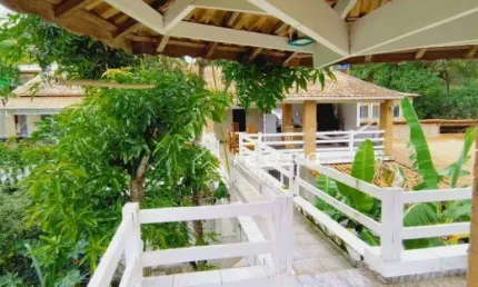 Chácara com 4 dormitórios à venda, 6000 m² por R$ 1.000.000,00 - Paraibuna - Paraibuna/SP