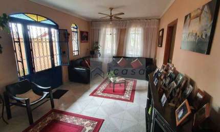 Casa com 3 dormitórios à venda, 280 m² por R$ 750.000,00 - Bom Retiro - São José dos Campos/SP