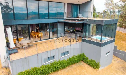 Sobrado com 3 dormitórios à venda, 405 m² por R$ 2.226.000,00 - Tapanhão - Jambeiro/SP