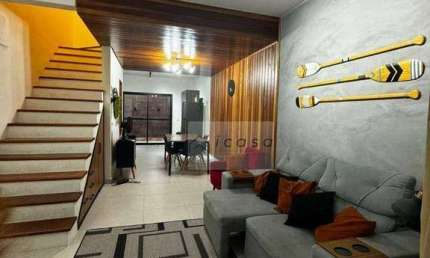Sobrado com 2 dormitórios à venda, 90 m² por R$ 510.000,00 - Pontal de Santa Marina - Caraguatatuba/SP